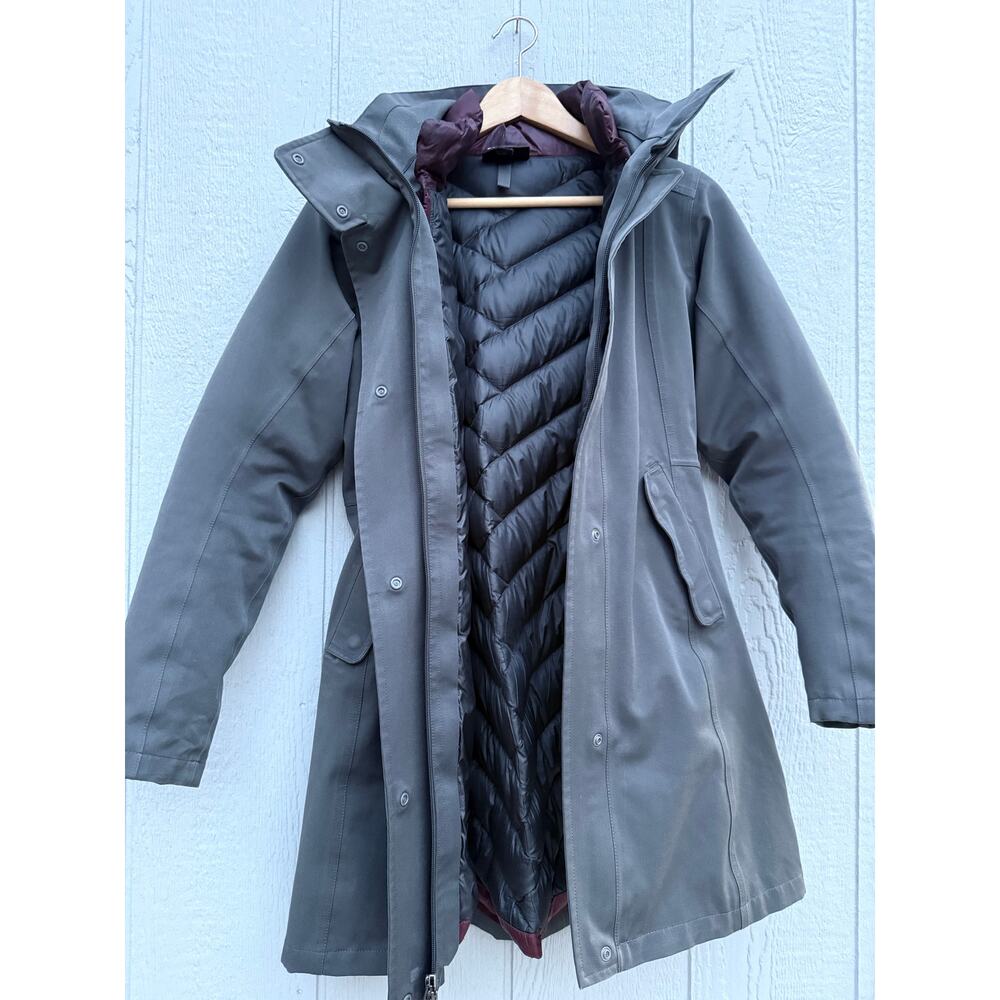 PATAGONIA Tres 3 in 1 waterproof gray burgundy goose down parka coat jacket XS - Picture 10 of 15